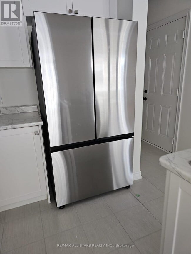 Photo - 703 Potawatomi Cres