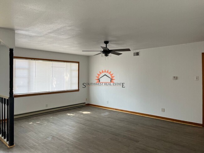 Photo - Cute 3 bedroom with a 1 car garage