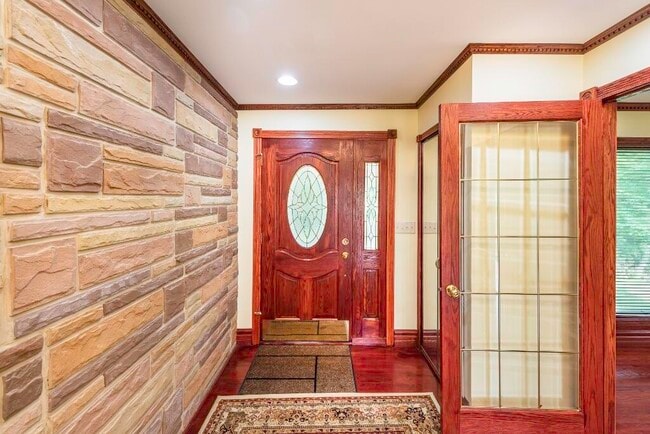 Photo - 2240 Gale Rd