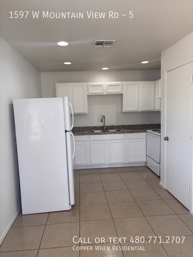 Photo - 1597 W Mountain View Rd Unidad 5