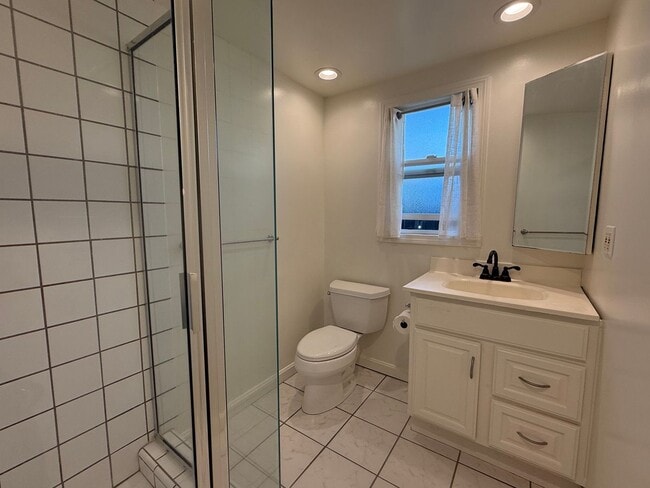 Photo - 1 bed, 1 bath Guest unit in Woodland Hills