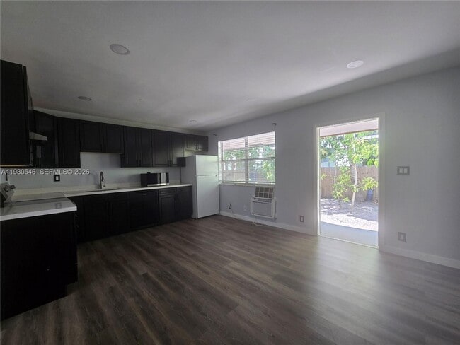 Photo - 4095 N Andrews Ave Unit 54