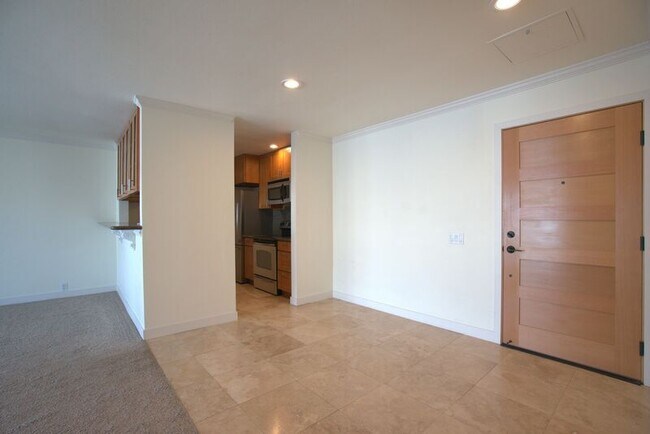 Photo - 6401 Lake Washington Blvd NE Unit #303