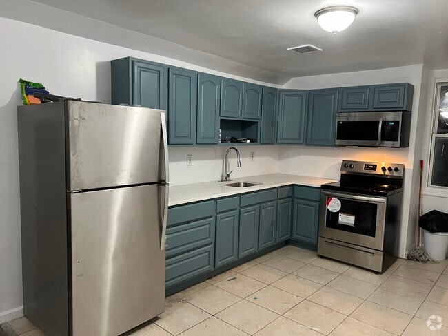 Building Photo - 23 Schuyler Ave Unit 3 Rental