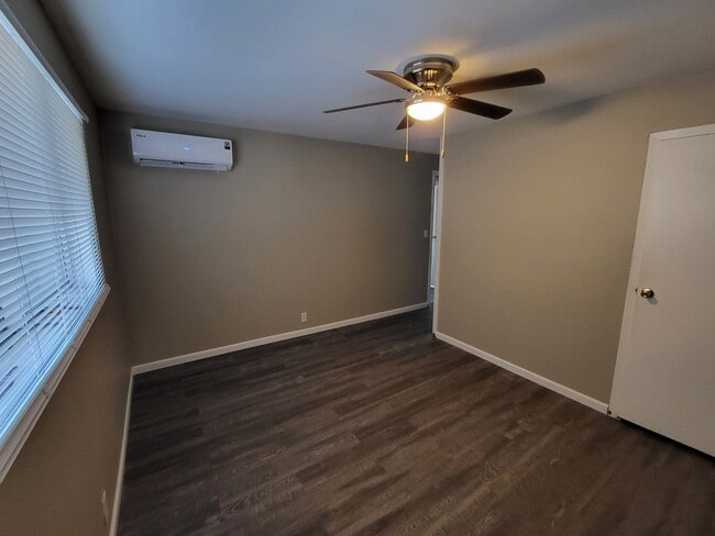 Photo - 734 N Country Acres Ave Unit 209