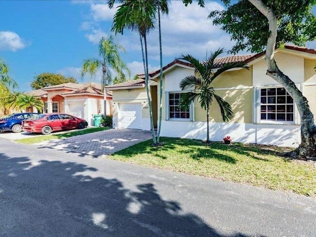 Photo - 21475 SW 90th Pl