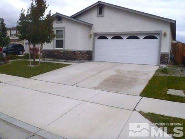 Building Photo - 8930 Silverkist Dr