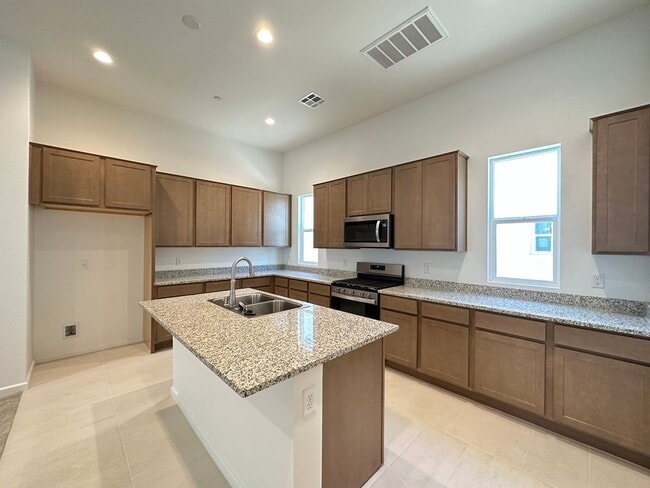 3341 Esker Rdg Ave