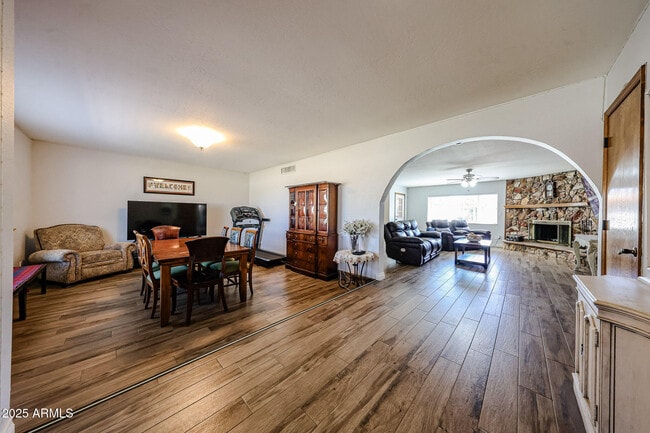 Photo - 16227 North 21st St