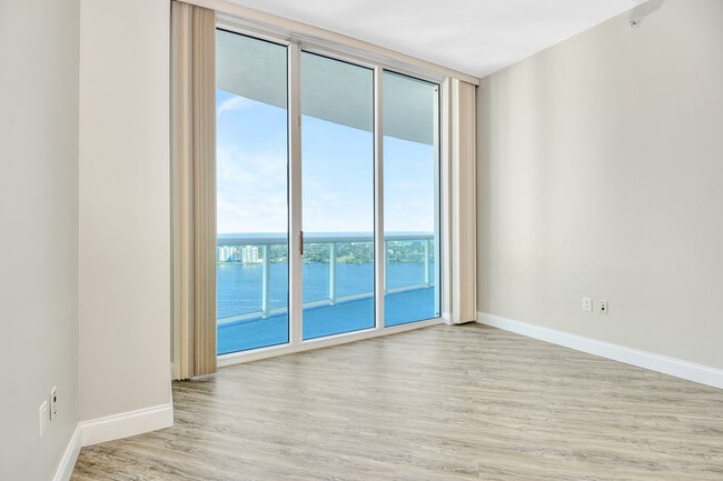 Photo - 231 Riverside Dr Unit 2503