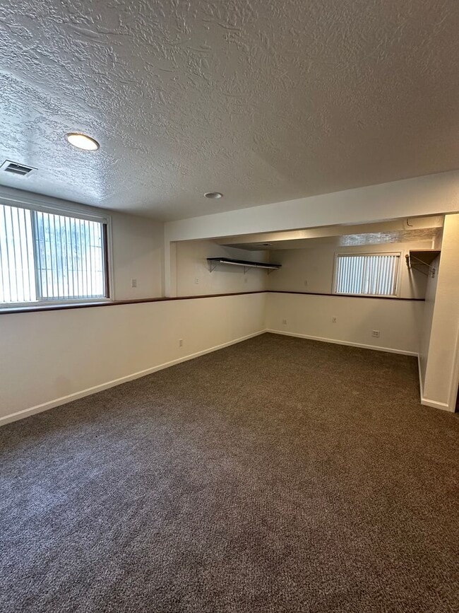 Photo - 314 N 49th Ave Ct