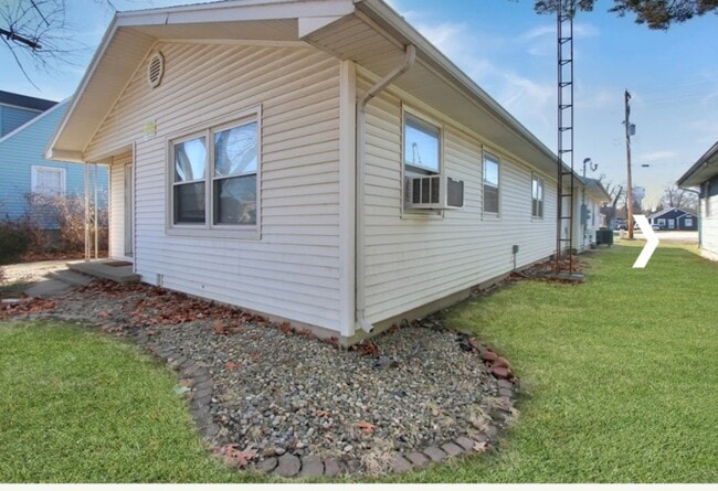 Photo - 1622 12th St Unidad 1