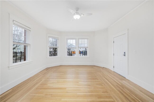 Photo - 54 Sutton St Unit 1