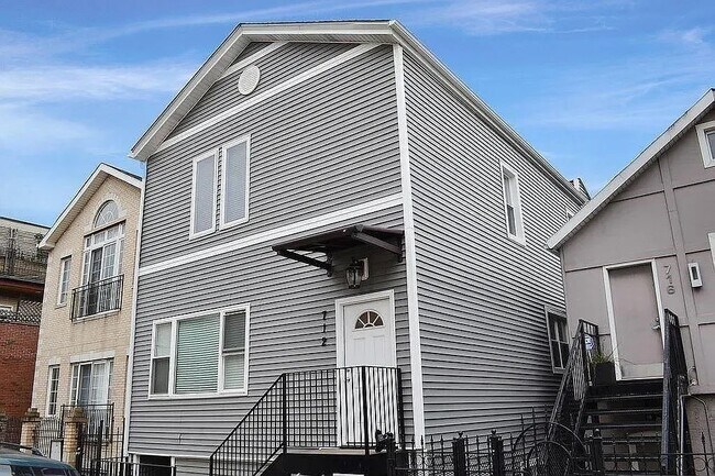 Photo - 712 N Willard Ct Condo Unit 1