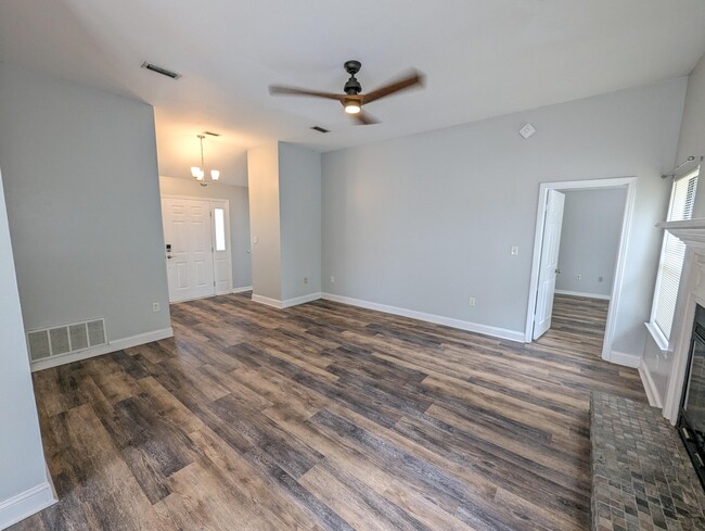 Photo - 2236 Prytania Cir