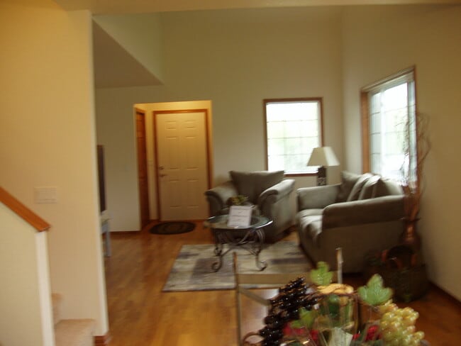 Living room - 109 19th St NE