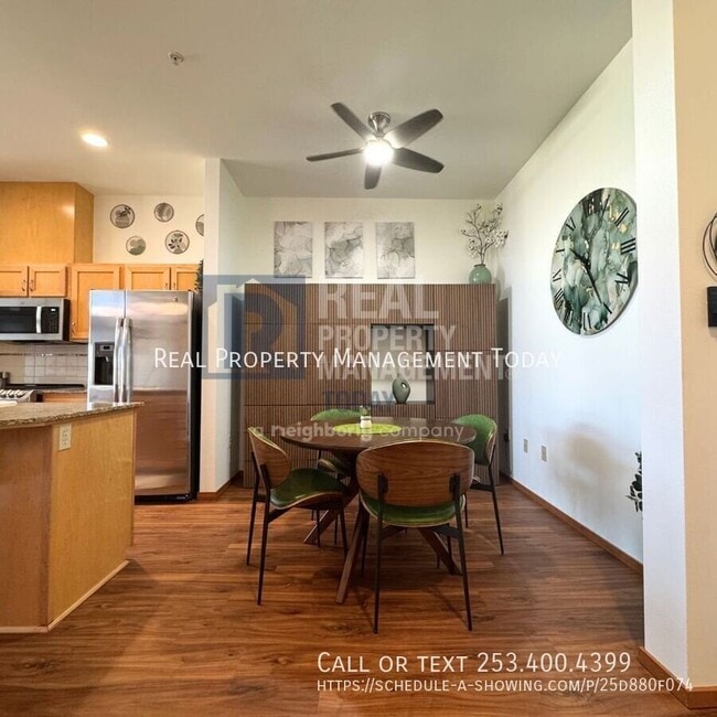 210 W Pioneer Ave