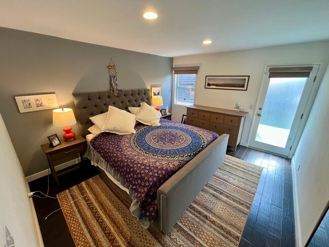 Master bedroom (king) - 1240 25th St Unit 1240 25th 4