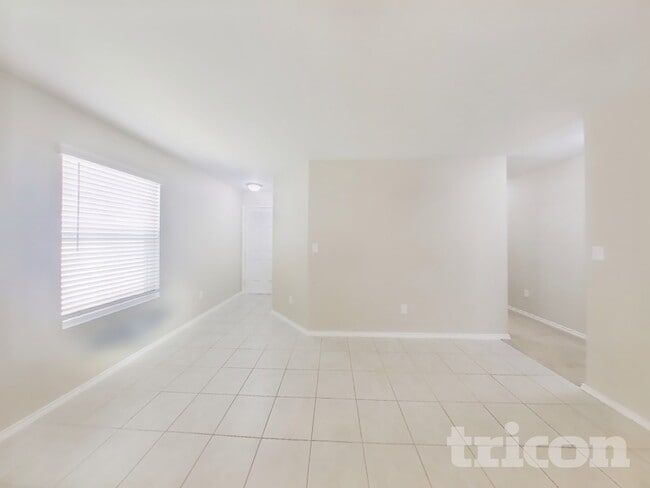 Photo - 310 Mistflower