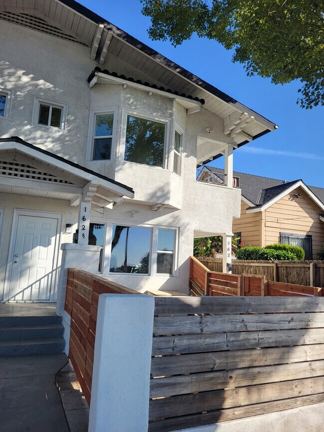 Photo - 160 N Avenue 23