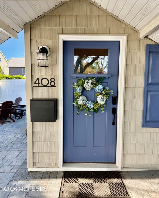 Building Photo - 408 13th Ave