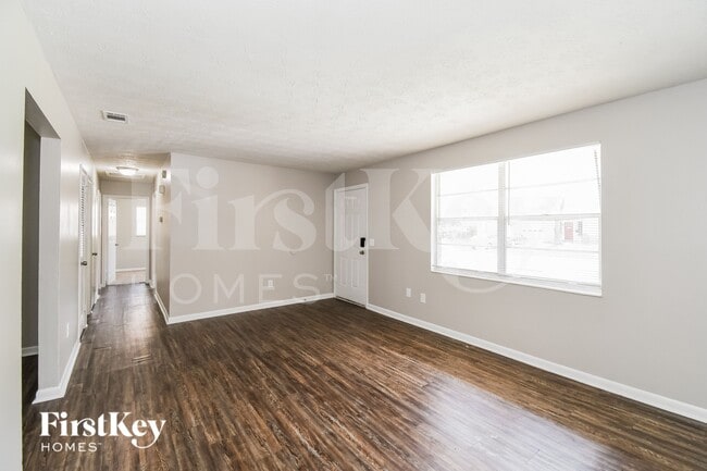 Photo - 4476 Jade Dr W
