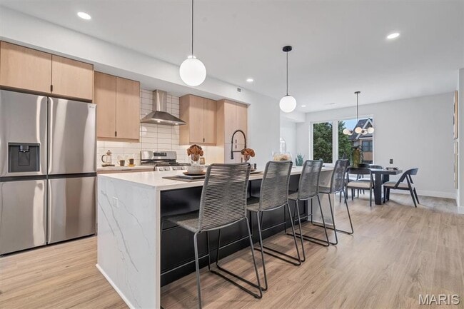 Photo - 513 Whittier St