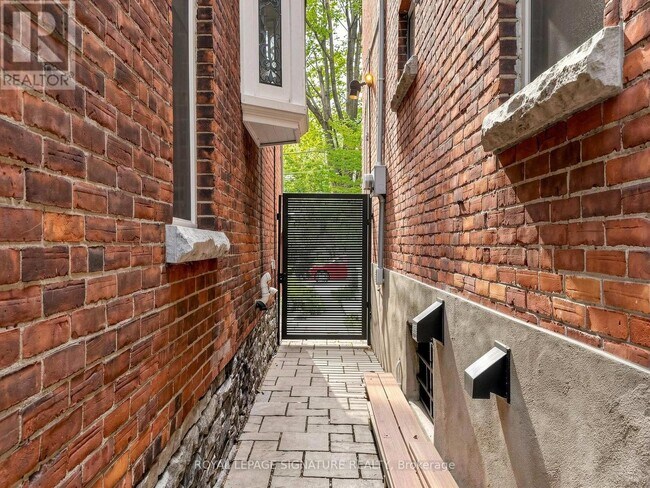Photo - 75 Brunswick Ave