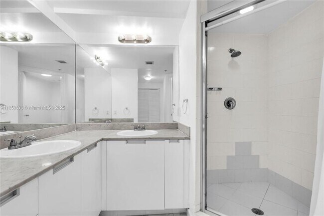 Photo - 2 bedroom in North Bay Village FL 33141