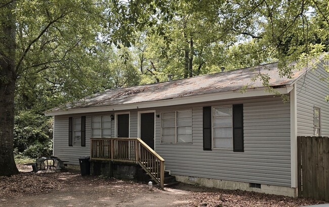 leaphart1327 - leaphart1327 Apartment Unit 5B