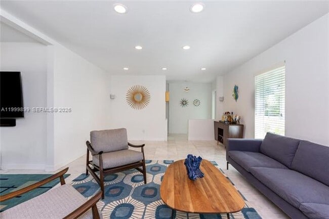 Photo - 14610 Tarpon Dr