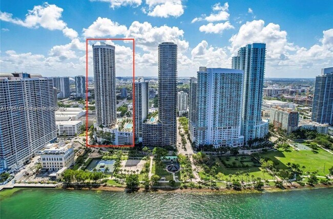Photo - 1750 N Bayshore Dr Unit 2211