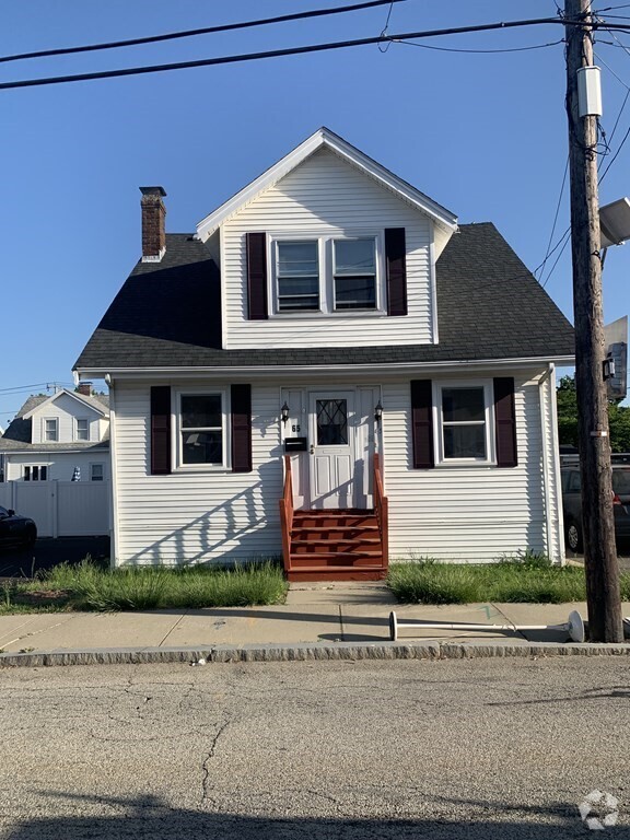 Building Photo - 65 S Bayfield Rd Rental