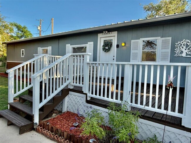 Photo - 10603 Thomaswood Ln