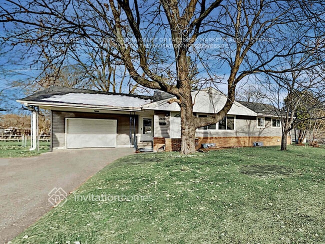 Building Photo - 3612 Commodore Dr Rental