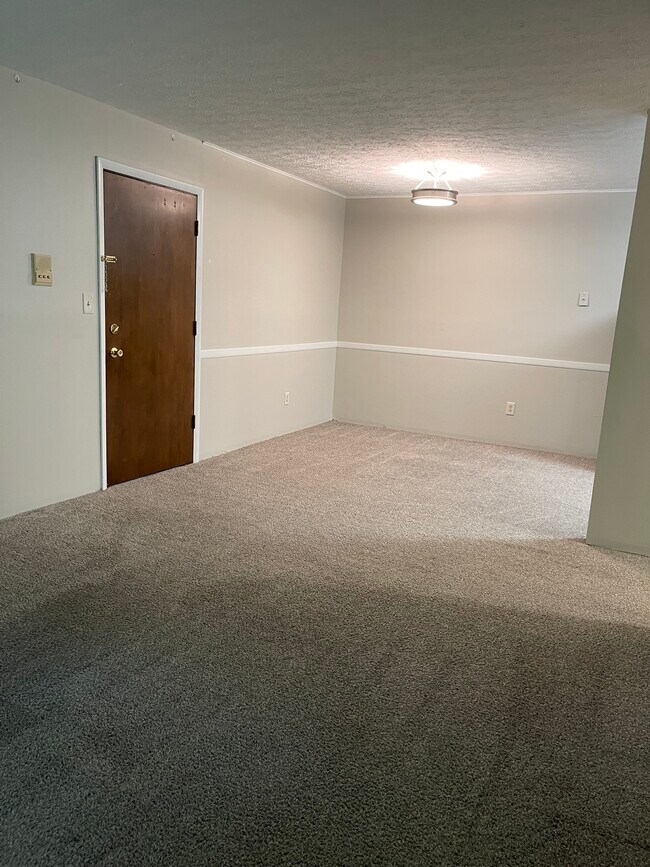 Living Room - 25 Oakhurst Dr