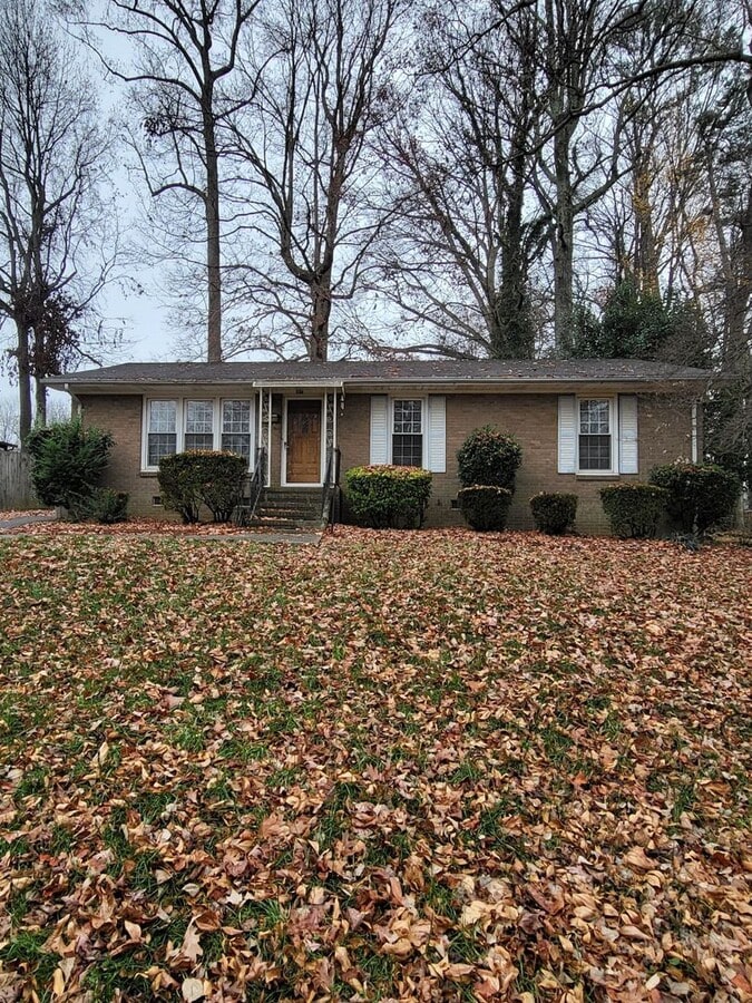 Photo - Well Maintained home in North Charlotte