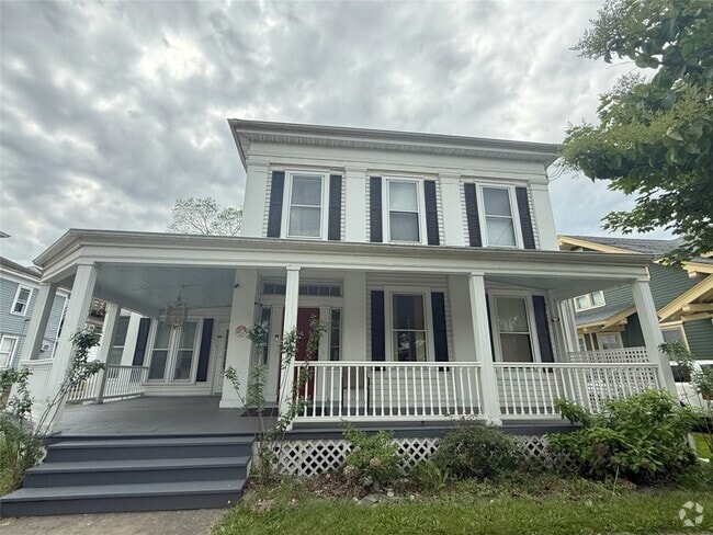 Building Photo - 104 Nanticoke Ave Rental