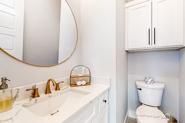 Photo - Houston Unit 1928 Oakdale St