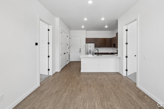 2E - 2BR, 2BA - 950SF - Living and Dining Area