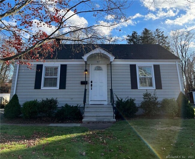 Photo - 97 Naubuc Ave