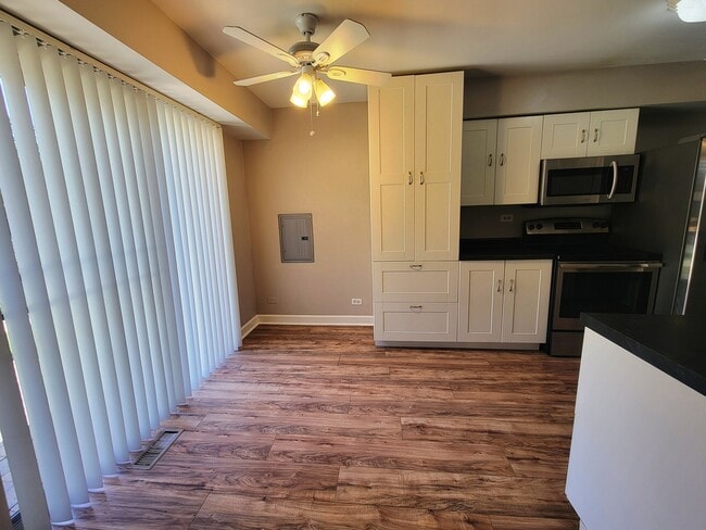 Photo - 2211 Dorchester Ct