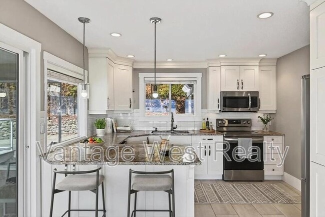 Photo - 3940 Angus Dr