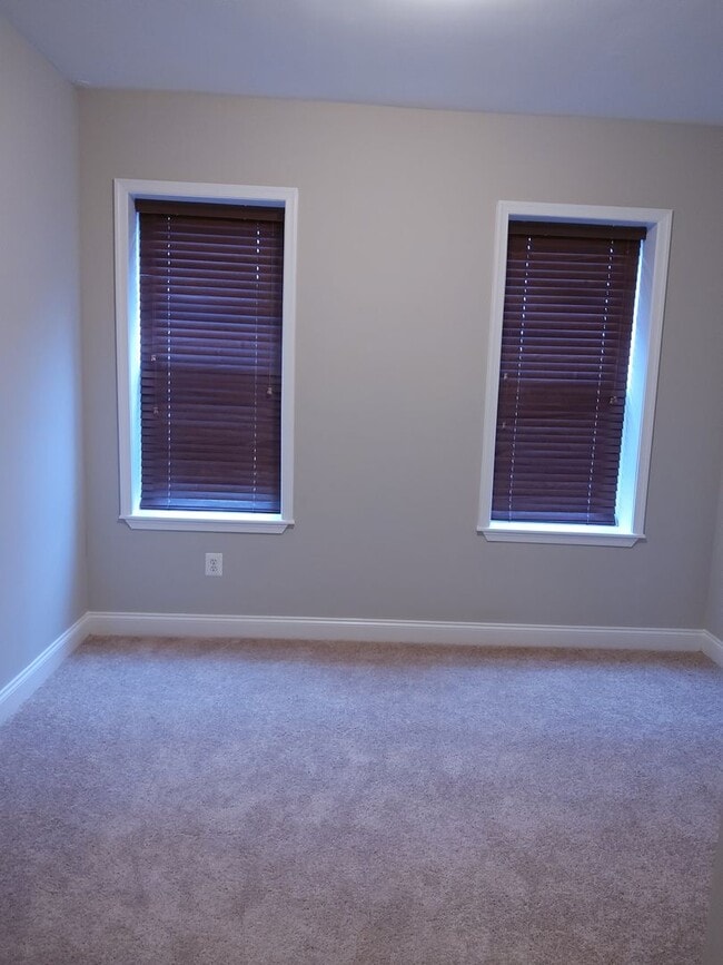 Photo - Ready to Move In 2 Bedroom near Ravens Stadium w/ Two Decks!