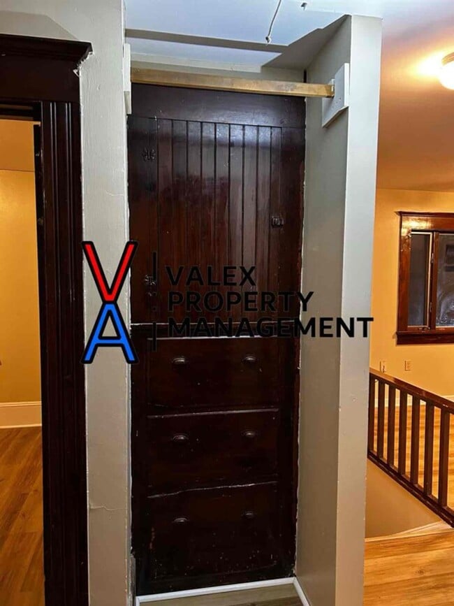 Building Photo - Welcome to your newly remodeled 2-bedroom,...