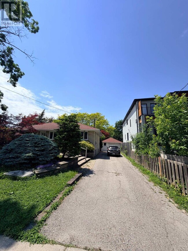 Photo - 608 Green St