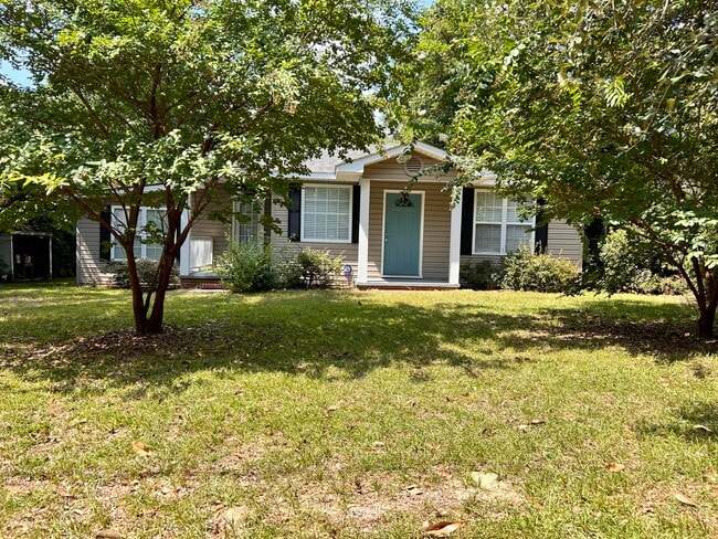 Photo - 3828 Dyches Rd