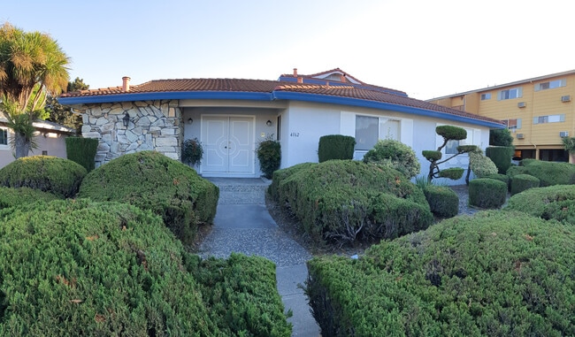 Photo - 4162 Hamilton Ave Unit 2