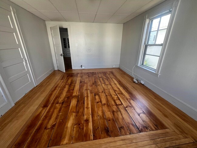 Photo - 551 Montgomery St Unit 2