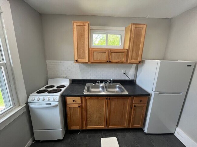 Photo - 15354 Turner St Unidad 2